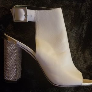 👠Calvin Klien Sandle EUC